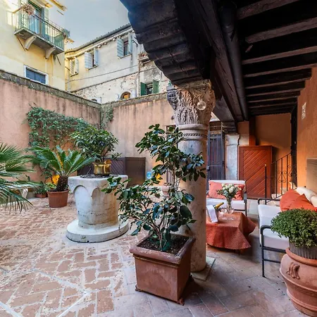 Casa Verardo Residenza D'epoca 3* Venedig