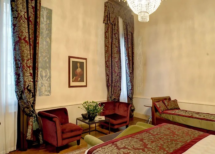 Casa Verardo Residenza D'epoca Hotel 3*
